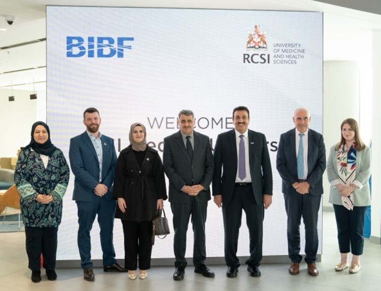 BIBF Receives RCSI Medical University of Bahrain President-New