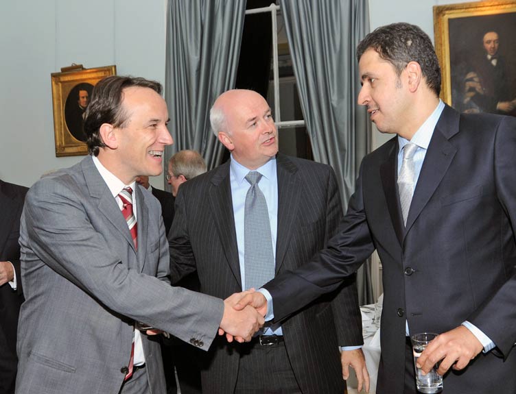 Bahraini Minister pays official visit to RCSI Bahraini Minister pays official visit to RCSI