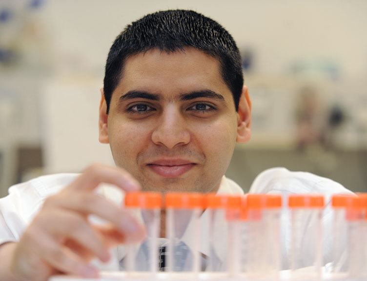 Dr Sanjay Chotirmall Dr Sanjay Chotirmall