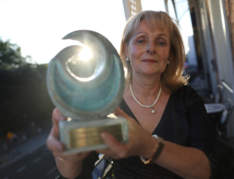 Laura Viani Cpl award Laura Viani Cpl award