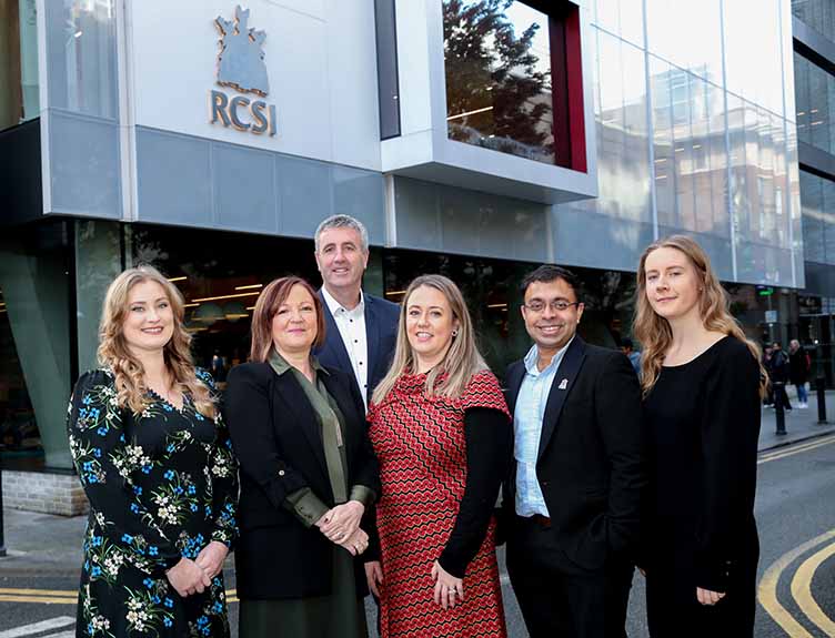 L-r: Dr Hannah Fitzgerald, Postdoctoral Researcher, RCSI School of Pharmacy and Biomolecular Sciences; Dawn McGlade, RCSI Industry Engagement Business Development Manager; David Clancy, Serosep CTO; Emma Morgan, Serosep CFO; Dr Sudipto Das, Principal Investigator at RCSI School of Pharmacy and Biomolecular Sciences; and Gráinne Kirwan, Research Assistant, RCSI School of Pharmacy and Biomolecular Sciences.