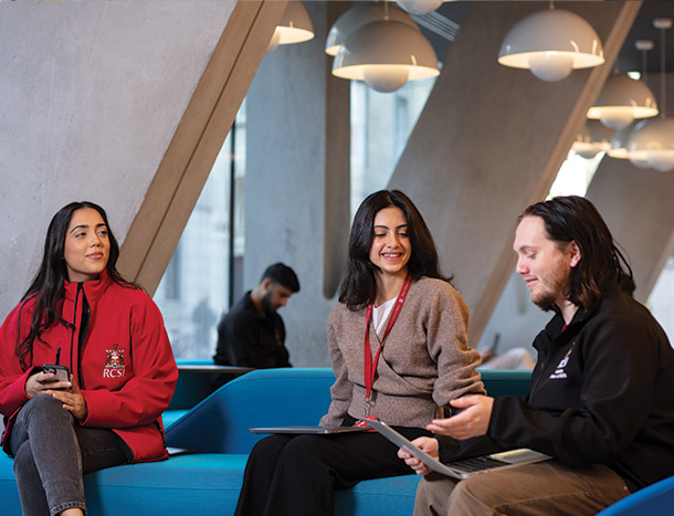 Students in 26 York Street