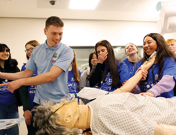 TY MiniMed event in RCSI SIM