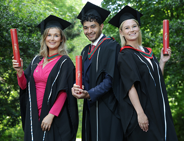 Undergraduate Med graduates pictured in St Stephens Green