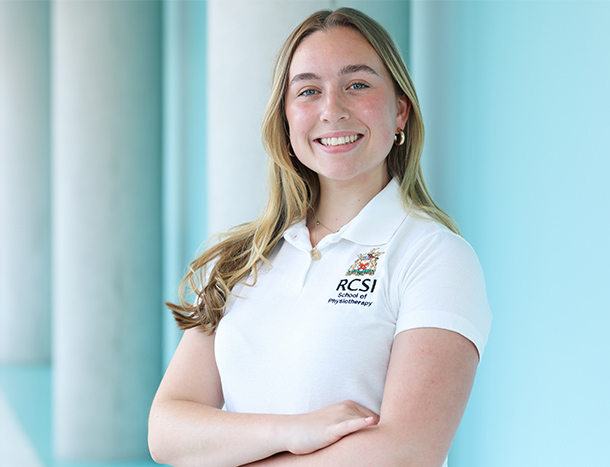 Headshot of Caoifhoinn Sheerin, RCSI Physiotherapy student. 