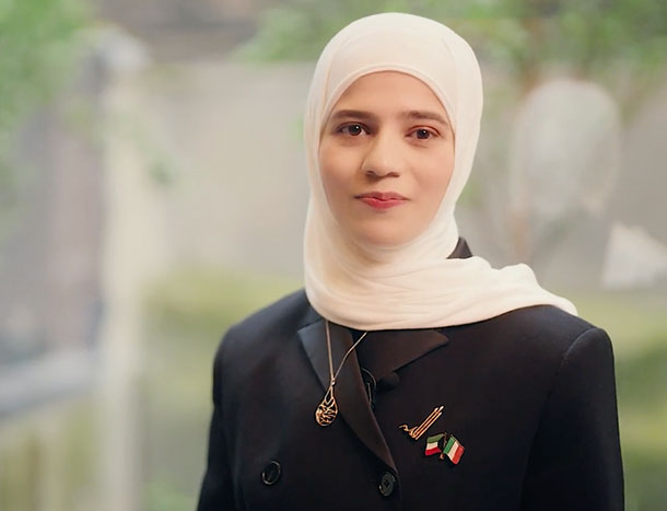 Headshot of  Dr Khadijah Abdullah Ghadhanfari, who tells us about her experiences of working in Ireland. 